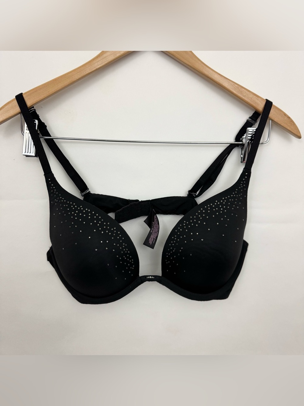 Victoria’s Secret Bling Rhinestone Embellished black Push-Up Bra 36B
